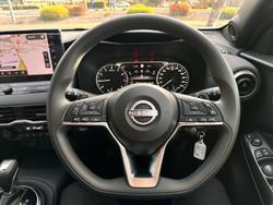 2024 Nissan
JUKE ST+