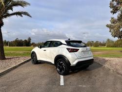 2024 Nissan
JUKE ST+