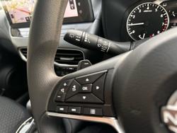 2024 Nissan
JUKE ST+