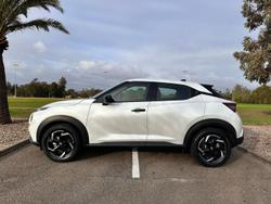 2024 Nissan
JUKE ST+