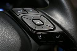 2021 Toyota
C-HR Koba