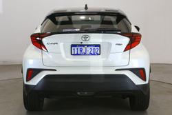 2021 Toyota
C-HR Koba