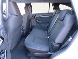 2025 Isuzu
MU-X LS-U