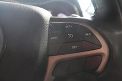 2017 Jeep
Grand Cherokee Laredo