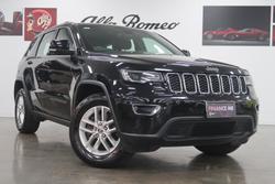 2017 Jeep
Grand Cherokee Laredo