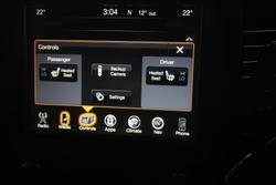 2017 Jeep
Grand Cherokee Laredo
