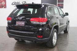 2017 Jeep
Grand Cherokee Laredo