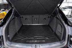 2018 Porsche
Macan S