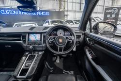 2018 Porsche
Macan S