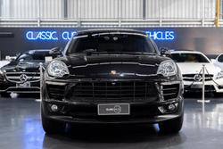 2018 Porsche
Macan S