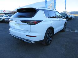 2025 Mitsubishi
Outlander Aspire
