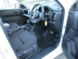 2025 Mitsubishi
Triton GLX