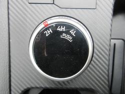 2025 Mitsubishi
Triton GLX+