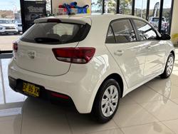 2022 Kia
Rio S