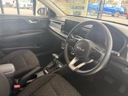 2022 Kia
Rio S