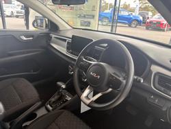 2022 Kia
Rio S