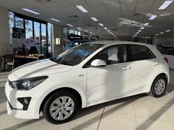 2022 Kia
Rio S