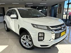 2023 Mitsubishi
ASX ES