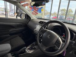 2023 Mitsubishi
ASX ES