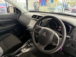 2023 Mitsubishi
ASX ES