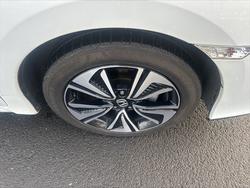 2018 HONDA
                CIVIC VTi-L