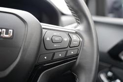 2025 Isuzu
MU-X LS-U