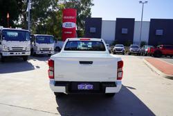 2025 Isuzu
D-MAX SX