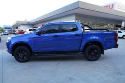 2025 Isuzu
D-MAX X-RIDER