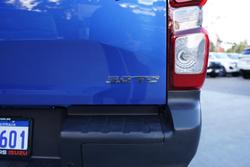 2025 Isuzu
D-MAX X-RIDER