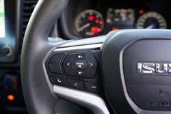 2024 Isuzu
                D-MAX SX High Ride