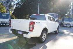 2024 Isuzu
D-MAX LS-M