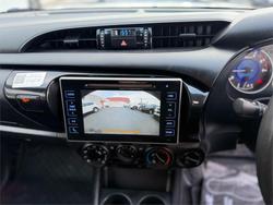 2020 Toyota
Hilux SR