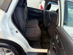 2016 Nissan
X-TRAIL ST
