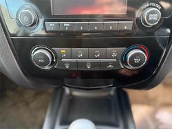 2016 Nissan
X-TRAIL ST