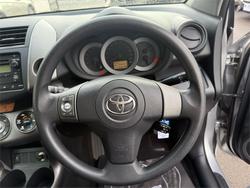 2008 Toyota
RAV4 CV