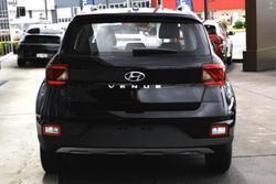 2025 Hyundai
Venue