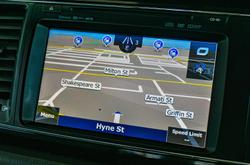 2018 Kia
                Carnival SLi