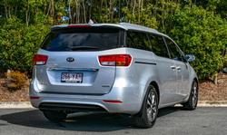 2018 Kia
                Carnival SLi