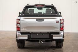 2025 Isuzu
D-MAX X-TERRAIN
