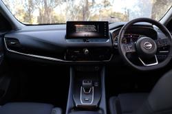 2022 Nissan
                QASHQAI ST-L