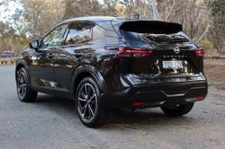 2022 Nissan
                QASHQAI ST-L