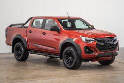 2025 Isuzu
                D-MAX BLADE