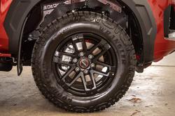 2025 Isuzu
                D-MAX BLADE