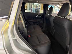 2025 Mitsubishi
Outlander Exceed