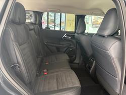 2025 Mitsubishi
Outlander Aspire