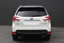 2024 Subaru
Forester 2.5i