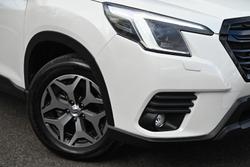 2024 Subaru
                Forester 2.5i