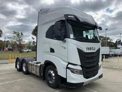 2024 Iveco
                S-Way AS700