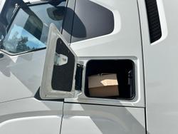 2024 Iveco
                S-Way AS700