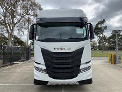 2024 Iveco
                S-Way AS700